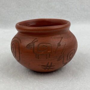 Livingston Navajo Handcrafted Terracotta Pot w/ Artistic Designs 2.25” Red Clay